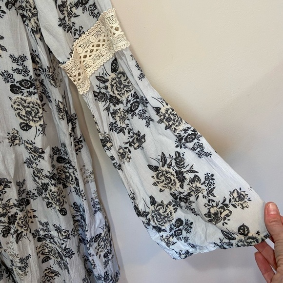 Umgee Embroidered Mini Swing Dress Blue Floral‎ Bohemian Gypsy Cottagecore sz S - Picture 6 of 9